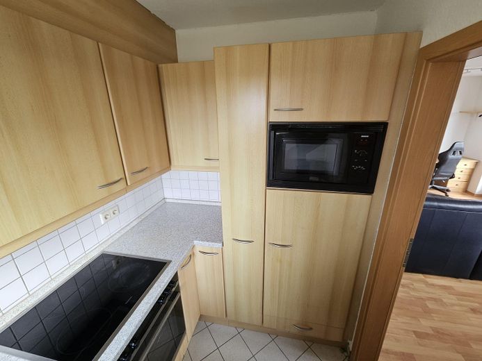 Attraktive 2-Zimmer-Wohnung mit Balkon & TG-Stellplatz in Bildechingen – Küche4
