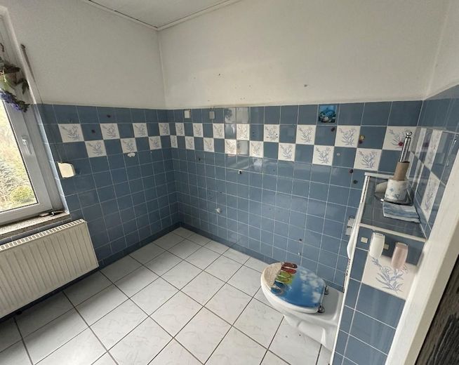Eigenheim am SW-Stadtrand mit schönem Garten – EG Bad