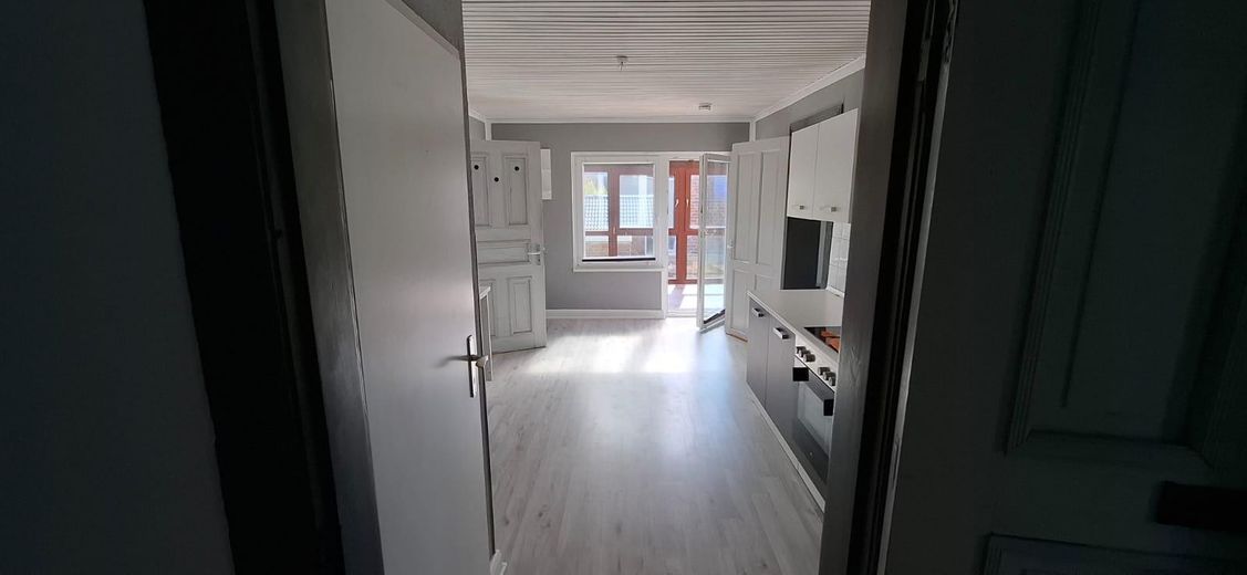 Großzügige 3-Zimmer-Wohnung mit Sommergarten & Balkon in Westerrade – Küchenansicht
