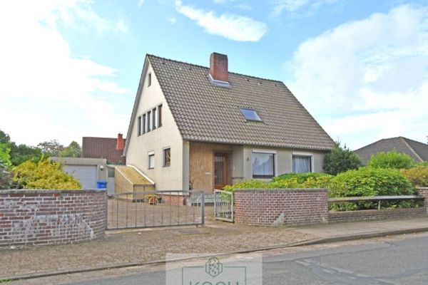 Einfamilienhaus mit Vollkeller und Garage in Wehdel