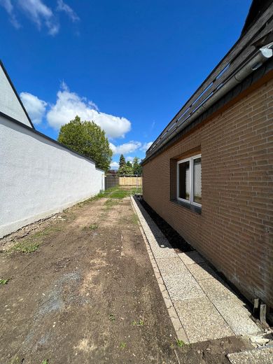 BLICK ZUM GARTEN