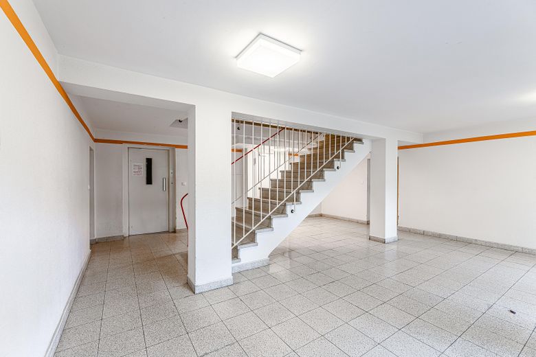 Gepflegtes Treppenhaus