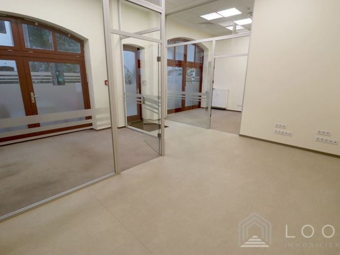 139 m² in der Marktpassage: Büro oder Praxis im Zentrum Finsterwaldes – Foto 1