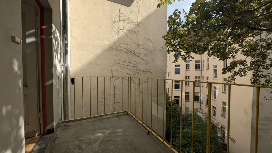 Bezugsfreie modernisierte 2-Zimmer Wohnung im sanierten Baudenkmal – Foto 13