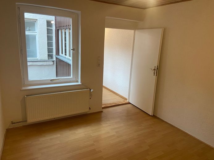 Sin comisión de particular: inmueble histórico de inversión con amortización por patrimonio (antiguo monasterio) – 3 viviendas + potencial de ampliación en Bamberg-Theuerstadt – Foto 19
