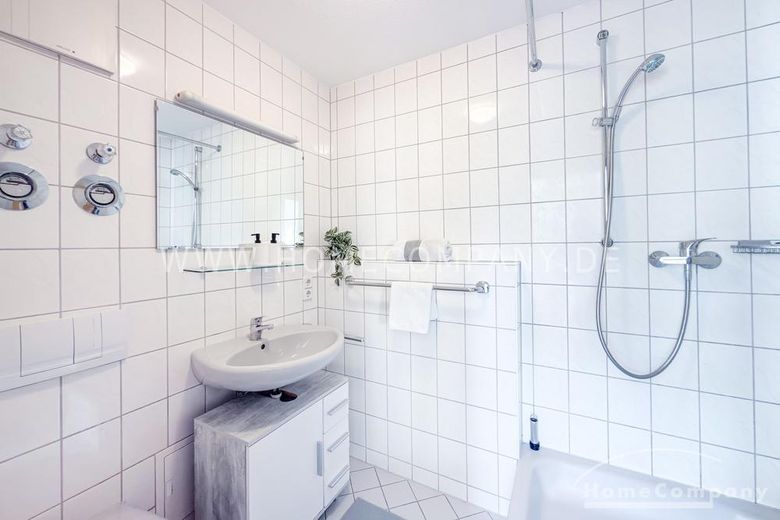 23447 HomeCompany Dresden Möbliert/Furnished Studio Apartment in Dresden mit Balkon Nähe Universität max. 2 Personen – ea2aaa7c5ee2f0ee91623e094208fd26a8041739.jpg