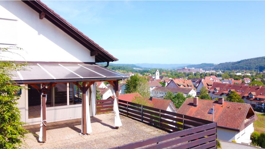 6-Zimmer-Wohnung in ruhiger Lage – Foto 8