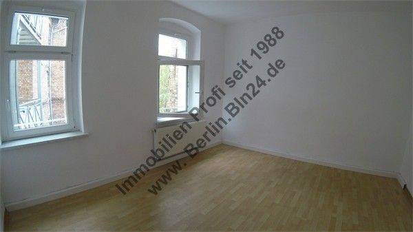 Wohnung mieten - 3 Zimmer saniert 2er oder 3er WG tauglich – G0013818