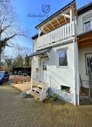 "Haus im Haus" 5-ZKB Wohnung + Stellplatz in Top-Lage nahe der Uni – Hinteransicht