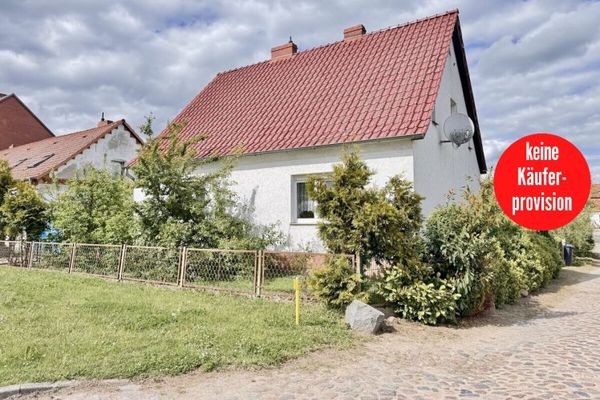 HORN IMMOBILIEN++Einfamilienhaus mit zwei Heizsystemen in Rossow zwischen Pasewalk und Löcknitz