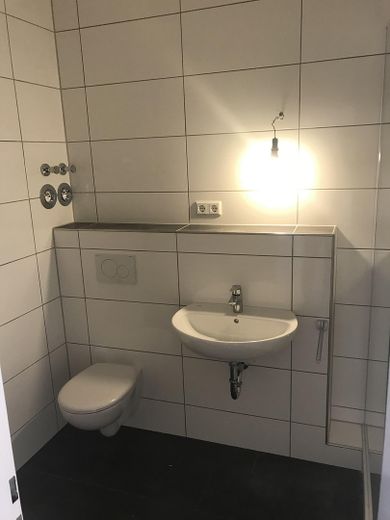 Moderne Dachgeschosswohnung in Hauptbahnhofsnähe – फोटो 10