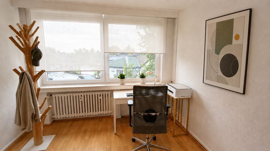 125 m² umeblowane mieszkanie 4-pokojowe – All-in, home office i miejsca parkingowe – Zdjęcie 9