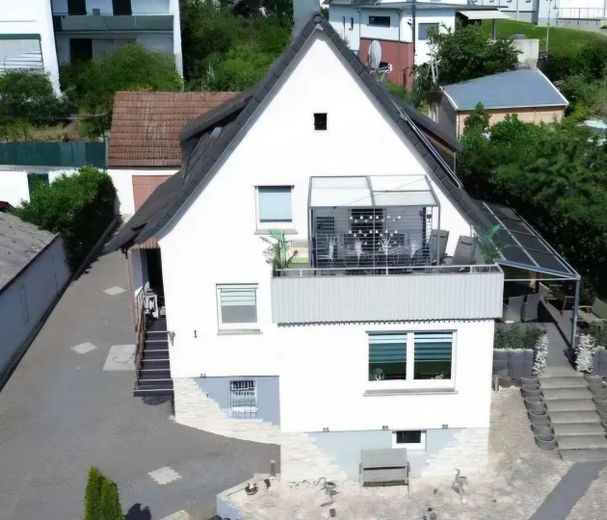 Rare perle immobilière dans un emplacement de premier choix, terrain à bâtir inclus – Westansicht