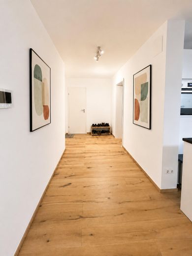 Stylowe mieszkanie w nowoczesnym domu czterorodzinnym w Eberstadt – Foto 8