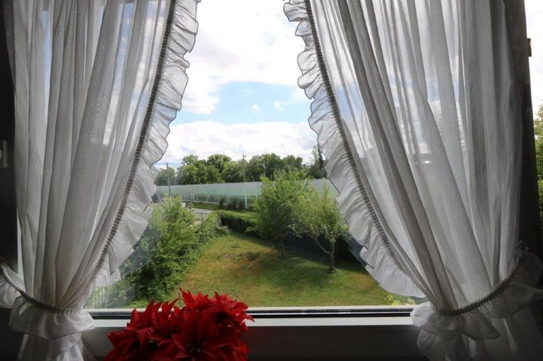 Einfamilienhaus mit 727 Grund, 5 Zi,EBK - sofort bezugsfrei – Ausblick