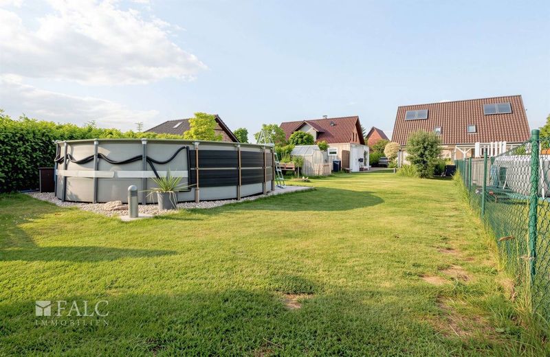 +++ Kapitalanlage mit Weitblick: Zweifamilienhaus im Grünen +++ – Außenansicht IV Whg. 2c