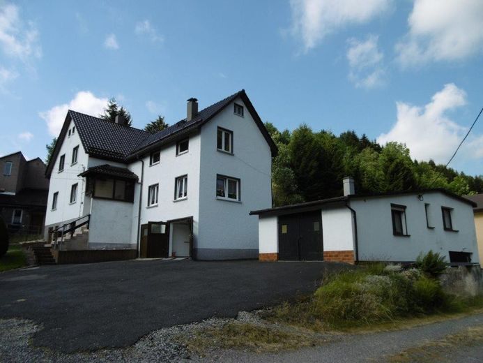 Außenansicht Wohnhaus