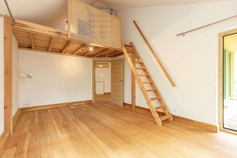 Moderne Architektenvilla in Hanglage - Design, Licht &amp; Natur in Perfektion – Schlafzimmer 2 OG