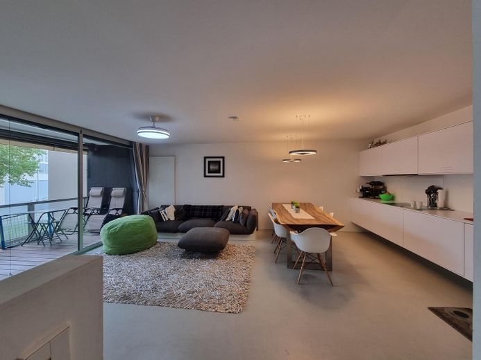Schöne Wohnung in Innenstadtlage – Wohnküche 