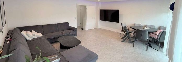 °°° RARITÄT: MODERNESIERTE HELLE VIERZIMMERWOHNUNG MIT GR. BALKON, STELLPLATZ UND SMARTHOME-STEUERUNG °°°