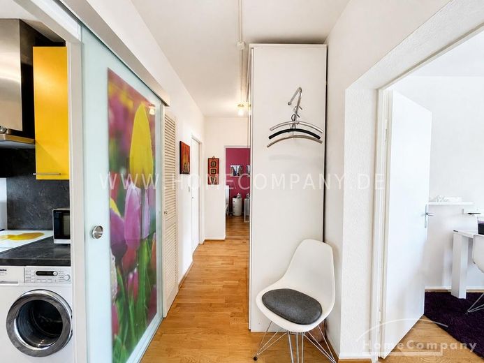 Innenstadt 8072686 Möblierte  &  komplett ausgestattete 2-Zimmerwohnung am Römer – 49642bad4e08affb6eb864c578777673744b9947.jpg