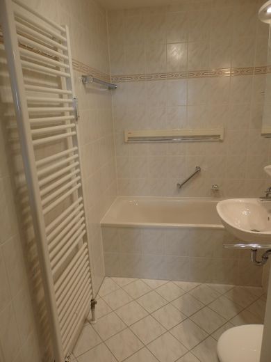 Familienfreundliche 4 Zimmer Wohnung in München Trudering – exklusives Elternbad 