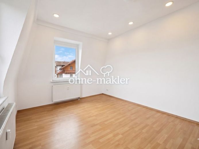 Helle & gemütliche 2-Zimmer-Wohnung in ruhiger Bestlage von Freital – Foto 1