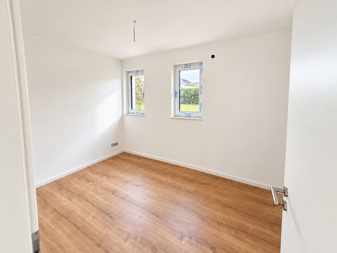Moderne Neubau-Doppelhaushälfte mit Garten & Studio in Bad Lippspringe – Foto 6