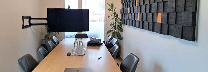 High-quality commercial unit in new-build first floor (A+) – Besprechungsraum