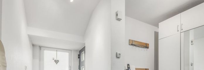 Familienglück auf mehreren Ebenen - Doppelhaushälfte mit Garten und Pool in Hagenbach!