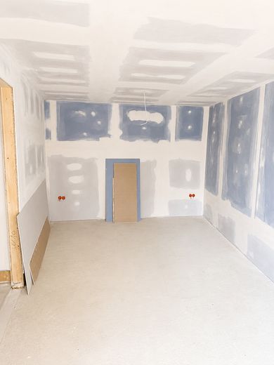 KfW-40 Zweifamilienhaus im Zentrum | Selbst wohnen & vermieten | Erstbezug – Wohnung EG Schlafzimmer