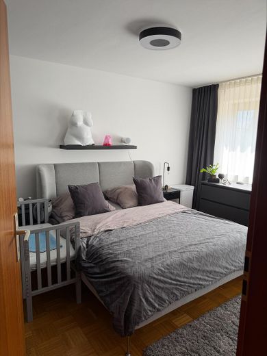 Weil der Stadt merkezinde büyük bir evde paylaşımlı daire odası – UG Zimmer 7