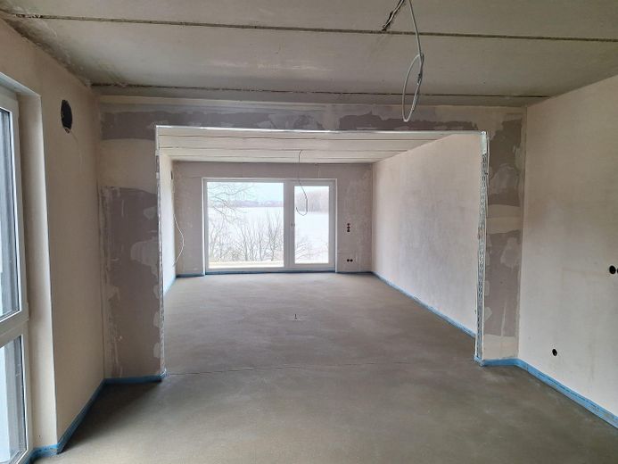 1. OG links Foto innen