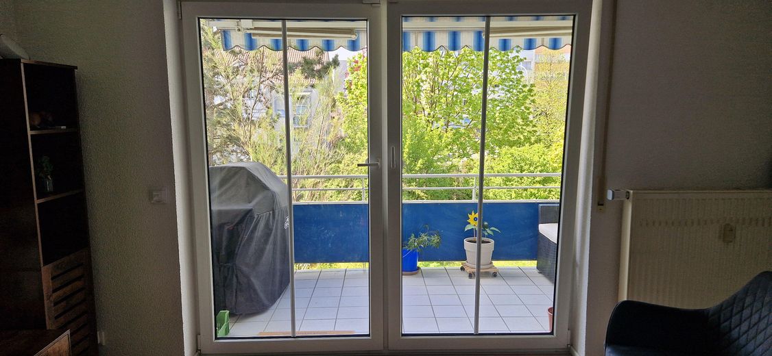 Sonnige 4-Zimmer-Wohnung in Konstanz Petershausen – Blick auf den Balkon