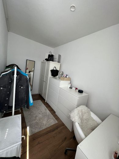 OG1 Ankleide