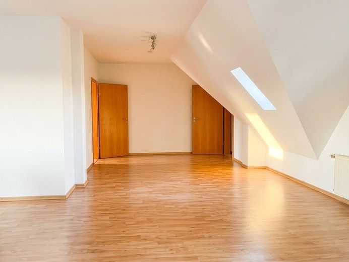 Ampio appartamento di 4 locali in affitto a Meerbusch-Lank-Latum – Fluransicht 