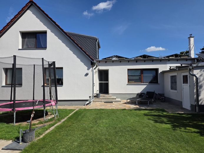 Sunny semi-detached house with a large plot – Photo 19