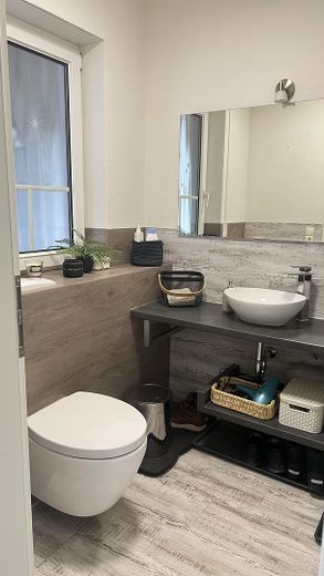 Einfamilienwohnhaus mit Doppelgarage und großem Garten - Privatverkauf – Foto 12