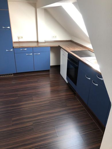 Lichtdurchflutete 3 Zimmer Dachgeschosswohnung – Foto 5