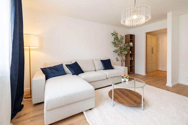 Modernes, renoviertes 1-Zimmer-Apartment mit Balkon – sofort bezugsfertig – Foto 3