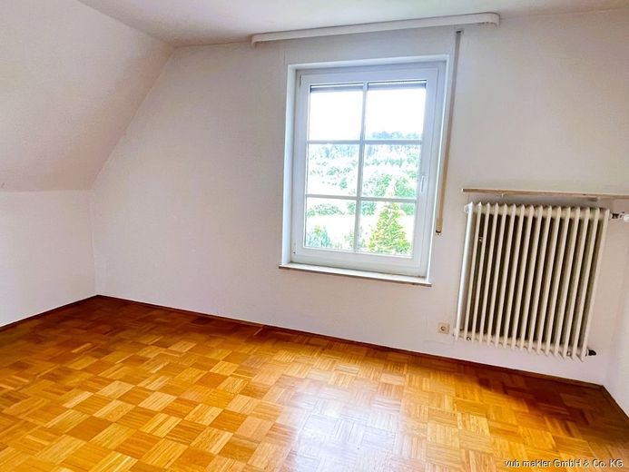 Ihr neues Zuhause: Einfamilienhaus mit großem Grundstück in Helmbrechts – VUB2372-13
