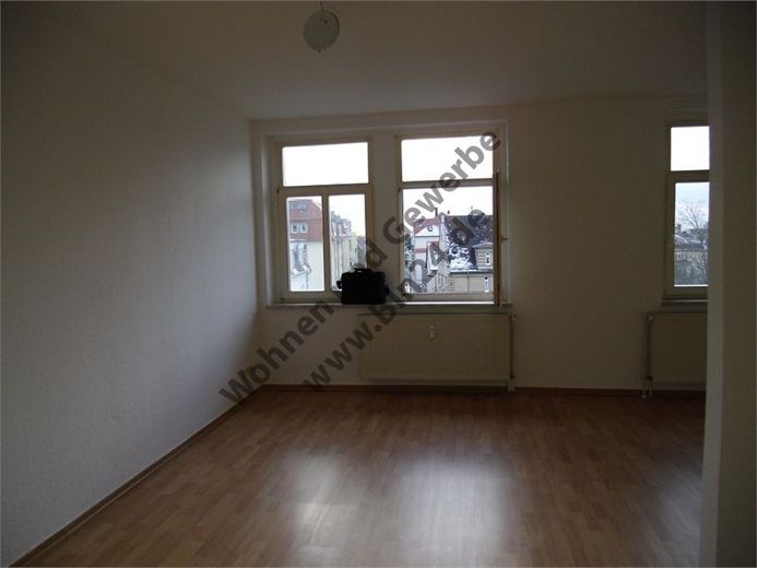 Wohnung mieten - super ruhig schlafen zum Innenhof – Wohnzimmer