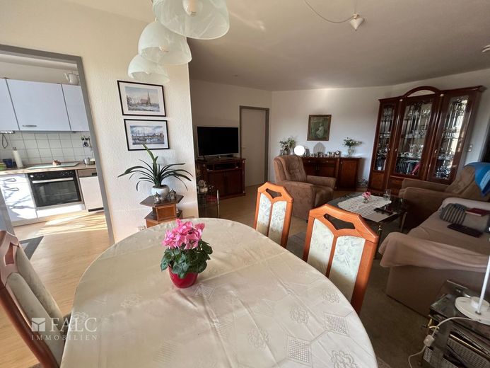 Charmante barrierearme Wohnung – Wohnzimmer