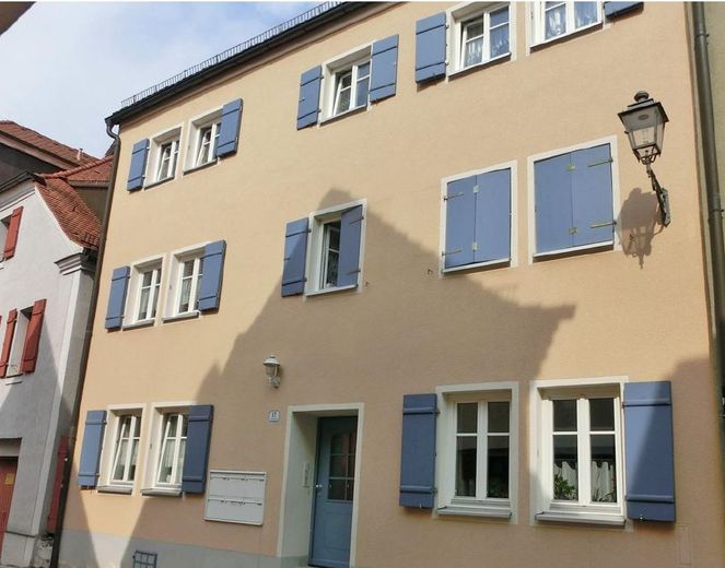 Möblierte 2-Zimmer Wohnung im Zentrum von Ansbach – Gebäudeansicht