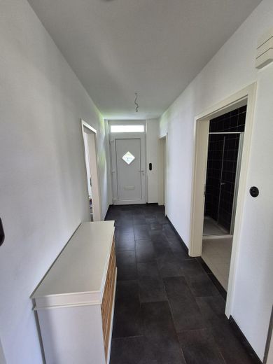 Schickes Einfamilienhaus in Jemgum, nähe Leer **Provisionsfrei** – Flur unten