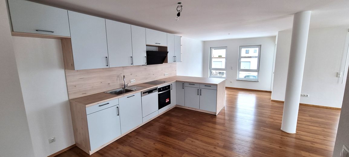 3 Zimmer Wohnung BJ 2022 – Küche mit Essbereich