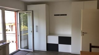 Kısmen mobilyalı, aydınlık 1 odalı daire; sakin ancak merkezi konumda, Gasselstiege – Wohnraum