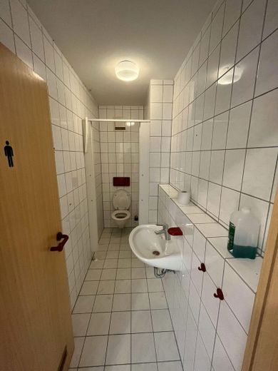 WC mitte