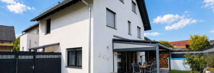 Hochwertiger Familientraum mit zusätzlicher Kapitalanlage – zwei Häuser auf einem Grundstück