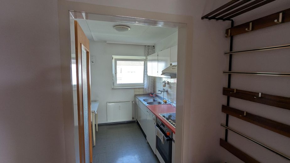 Küche und Garderobe